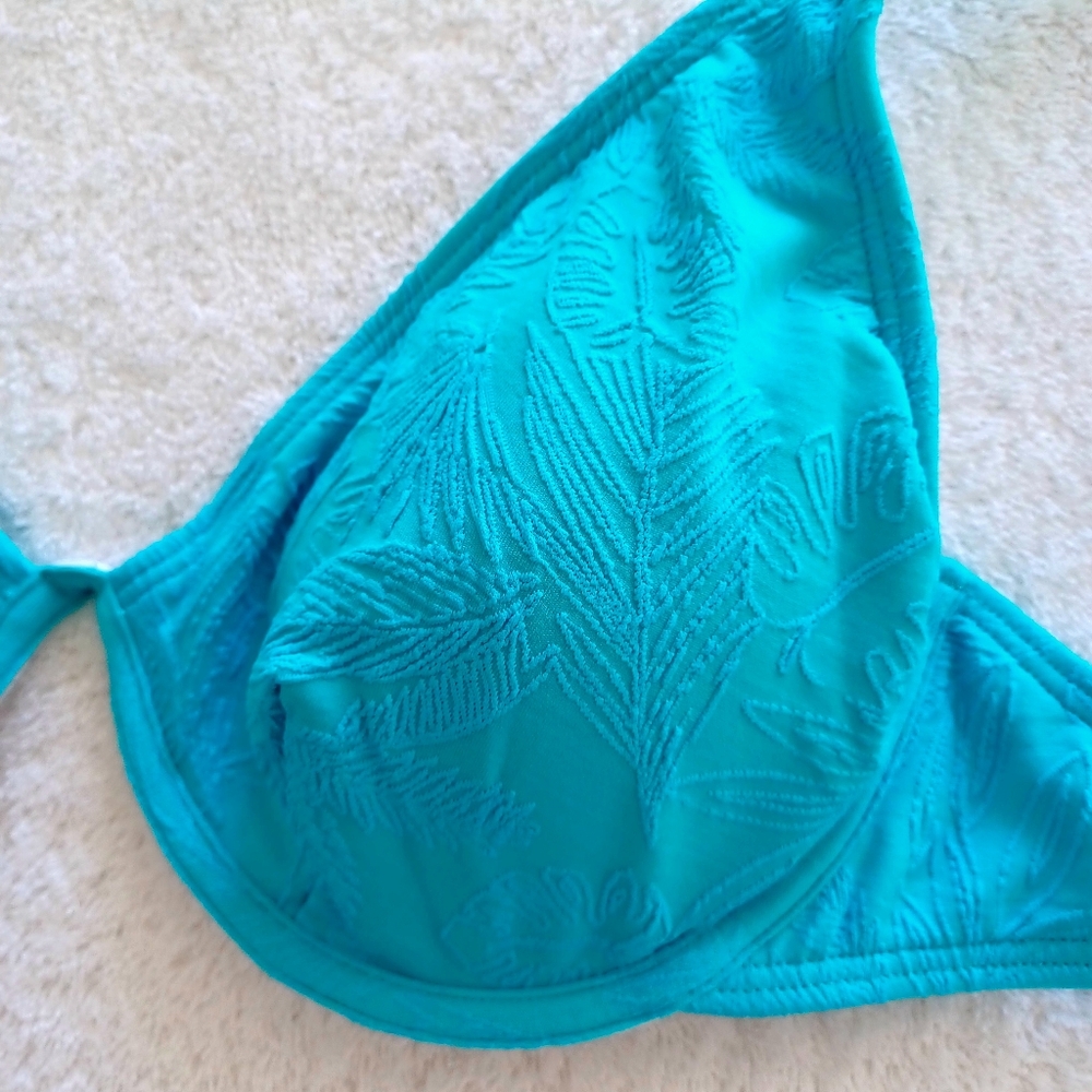 VENUS Turquoise Bikini Top, Size 32DDD/34DD/36D - Picture 7 of 13